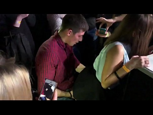 ❤️ Sexo real en una discoteca rusa. Chica rusa de 18 años en el ano y la vagina follada en un club nocturno ❤ Video de sexo en es.centr-klassiki.ru ❌️❤️❤️❤️❤️❤️❤️❤️